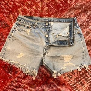 Levi’s cutoff shorts